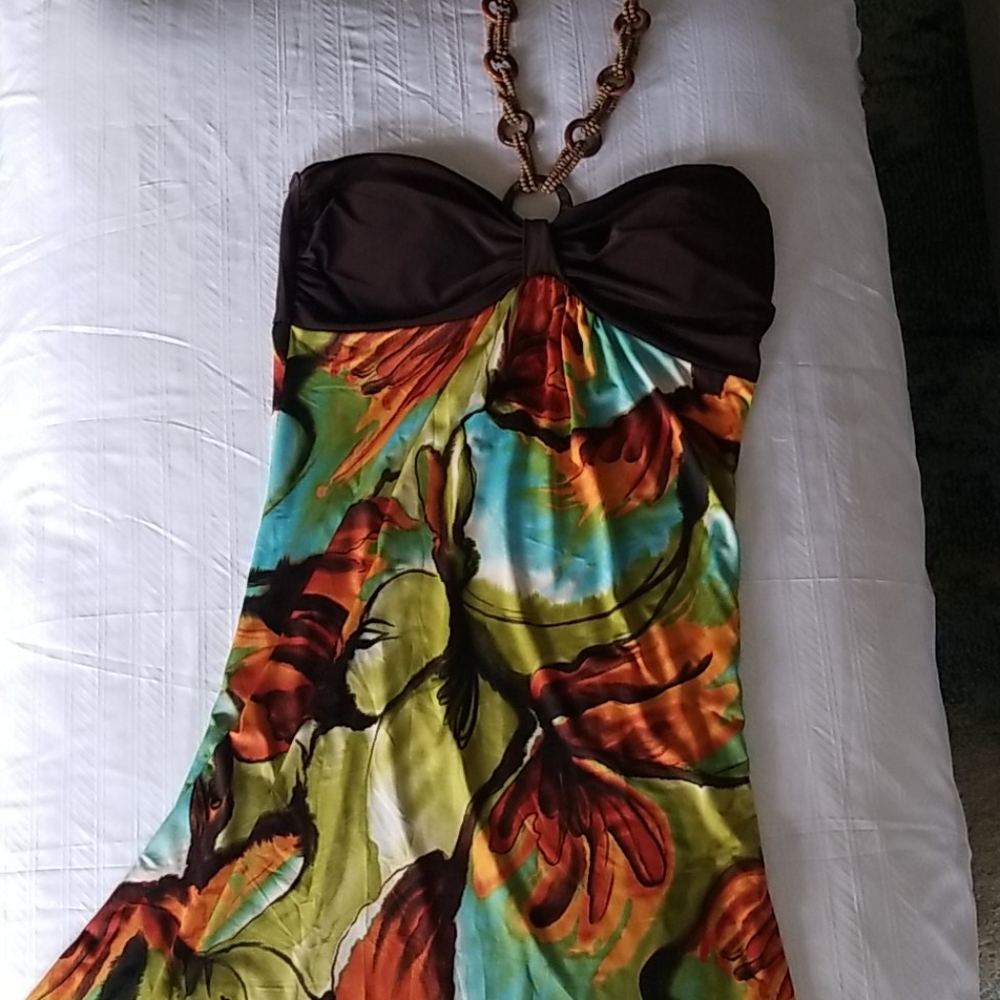 Perfect tropical summer dress!